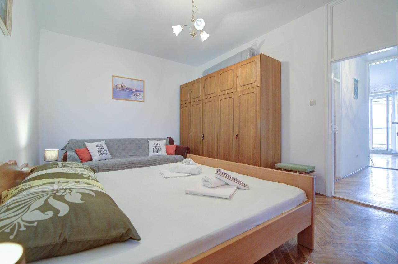 סנג' Apartment Riva מראה חיצוני תמונה